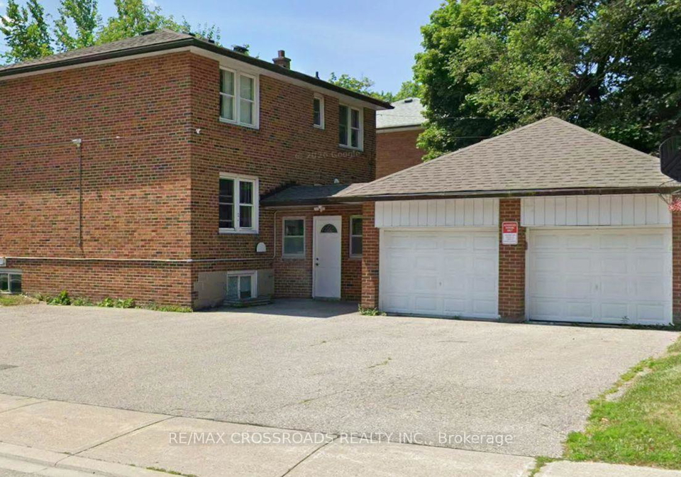 128-major-mackenzie-drive-e-richmond-hill-ontario-n13743654