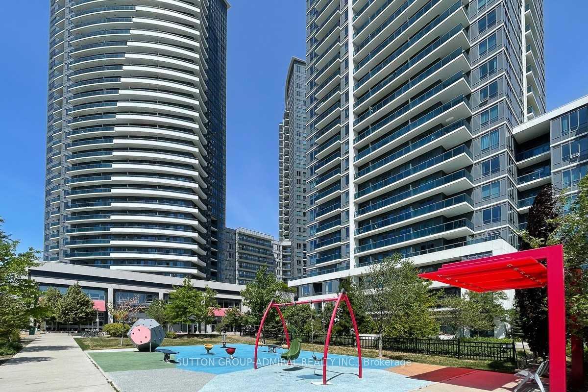 7167-yonge-street-markham-ontario-n13743676