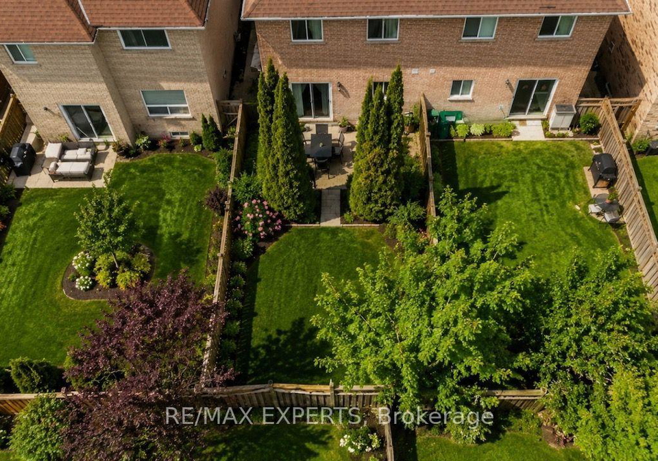 62-colonial-crescent-richmond-hill-ontario-n13744318