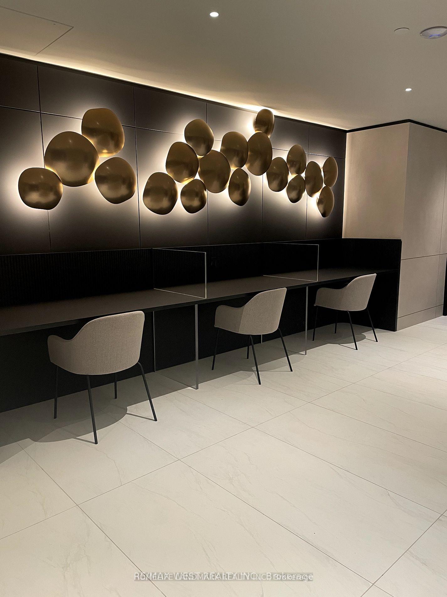 30-upper-mall-way-vaughan-ontario-n13744770