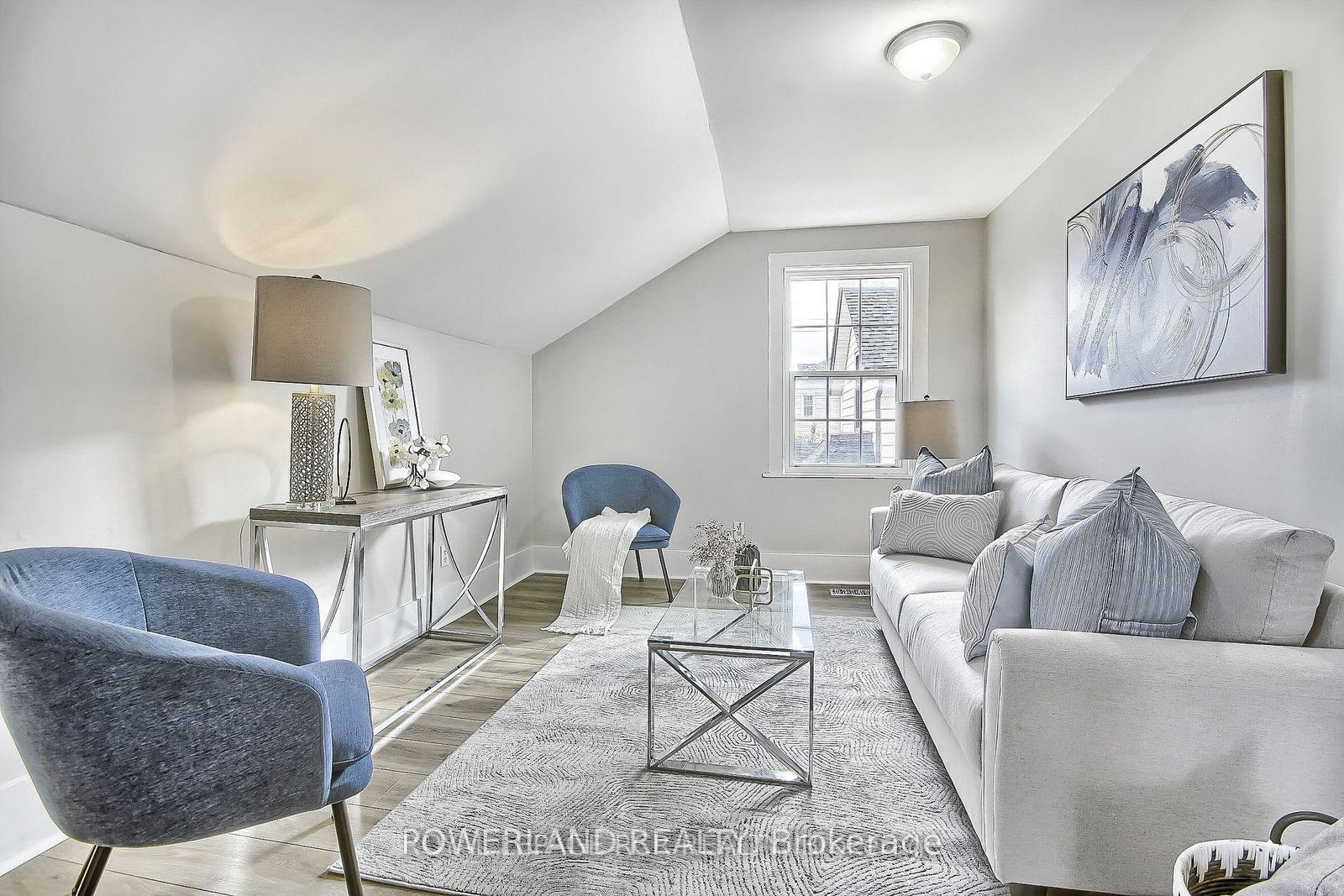 202-prospect-street-w-newmarket-ontario-n13744908