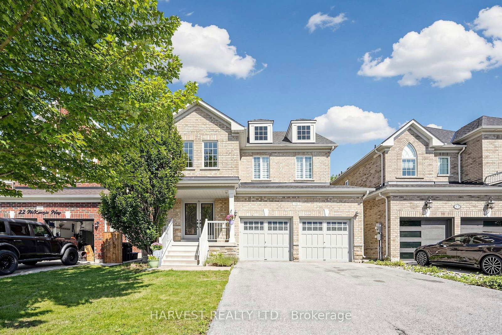 16-mckenzie-way-bradford-west-gwillimbury-ontario-n13745032