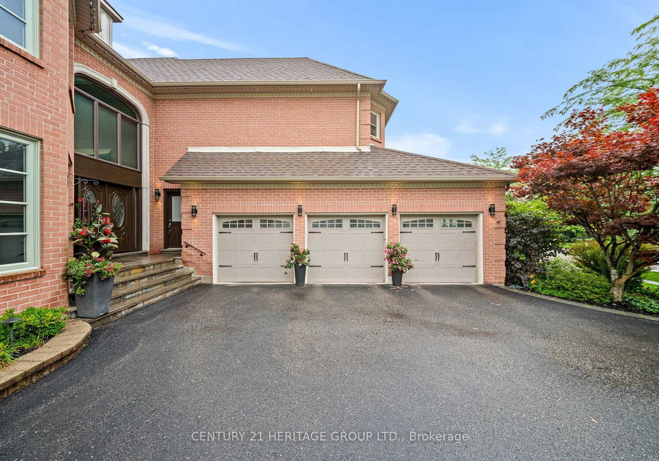 48-carlyle-crescent-aurora-ontario-n13745624