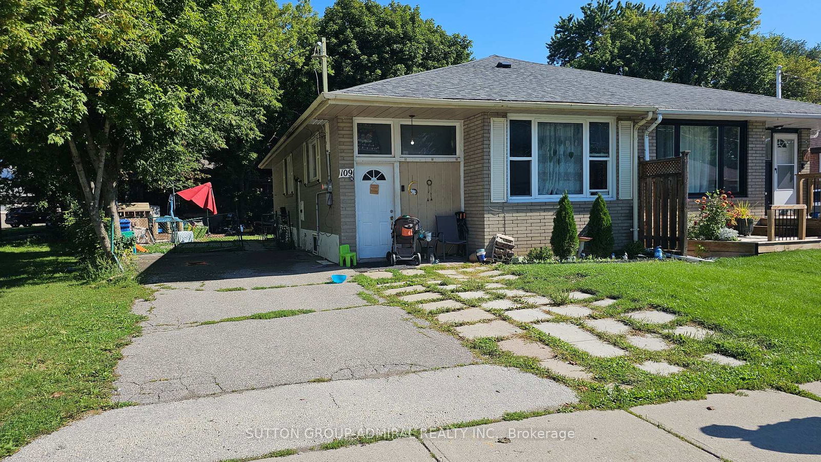 109-sheldon-avenue-newmarket-ontario-n13745740