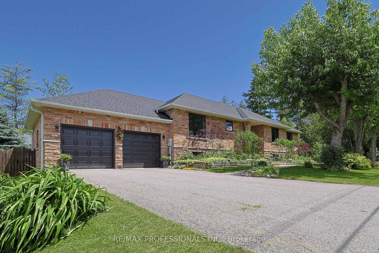 101-maple-avenue-georgina-ontario-n13746900