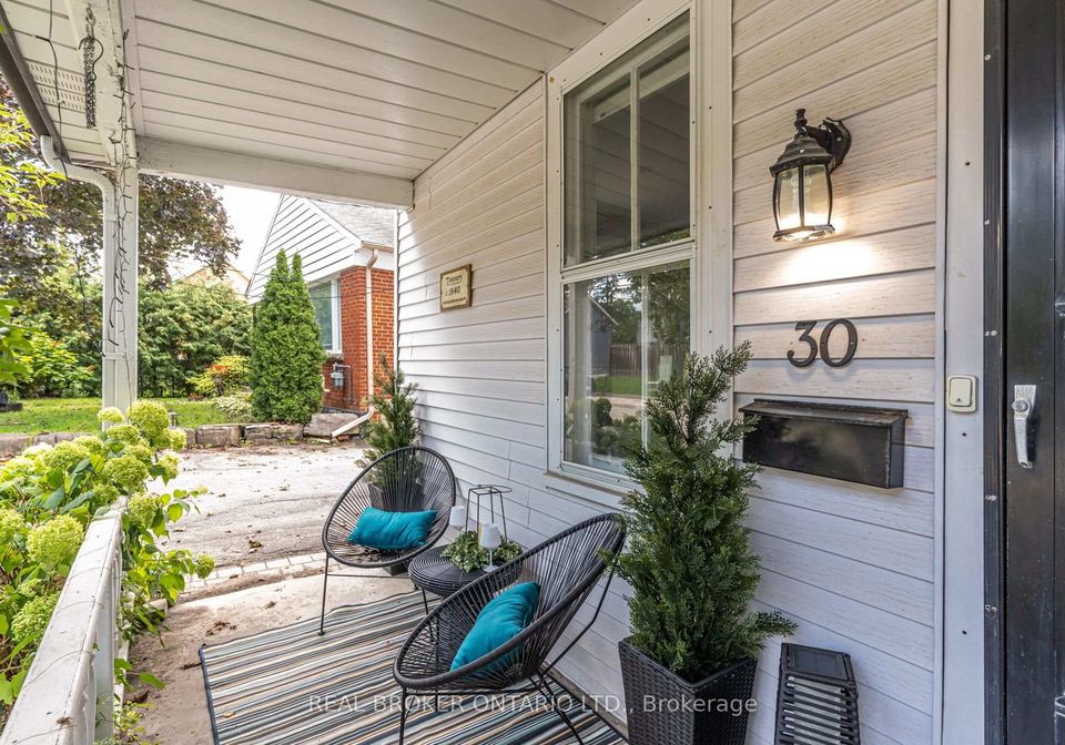 30-elizabeth-street-s-richmond-hill-ontario-n13747198