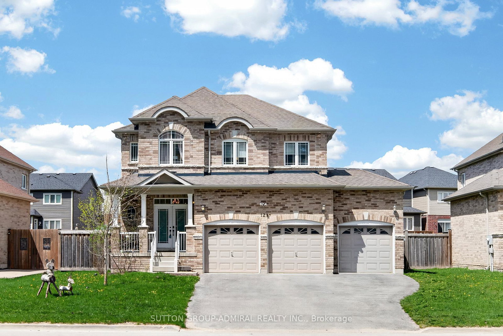 121-centre-street-essa-ontario-n13747960