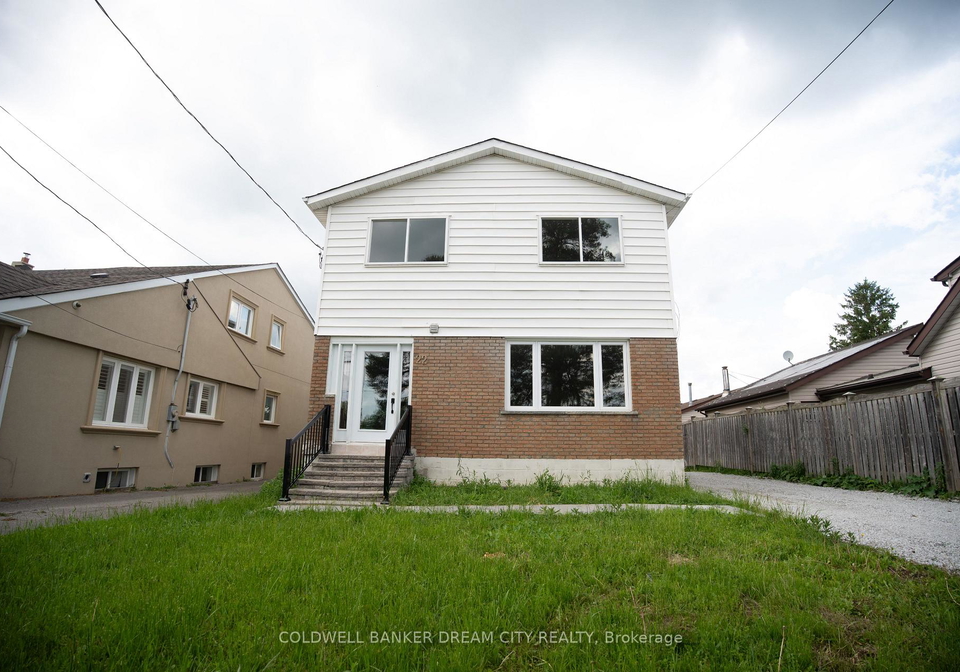 22-elm-grove-avenue-richmond-hill-ontario-n13748014