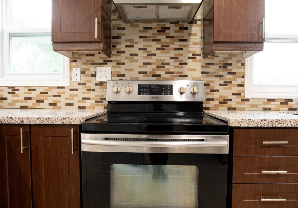 22-elm-grove-avenue-richmond-hill-ontario-n13748014