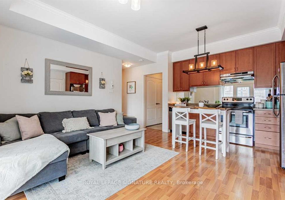 261-john-way-w-aurora-ontario-n13748104