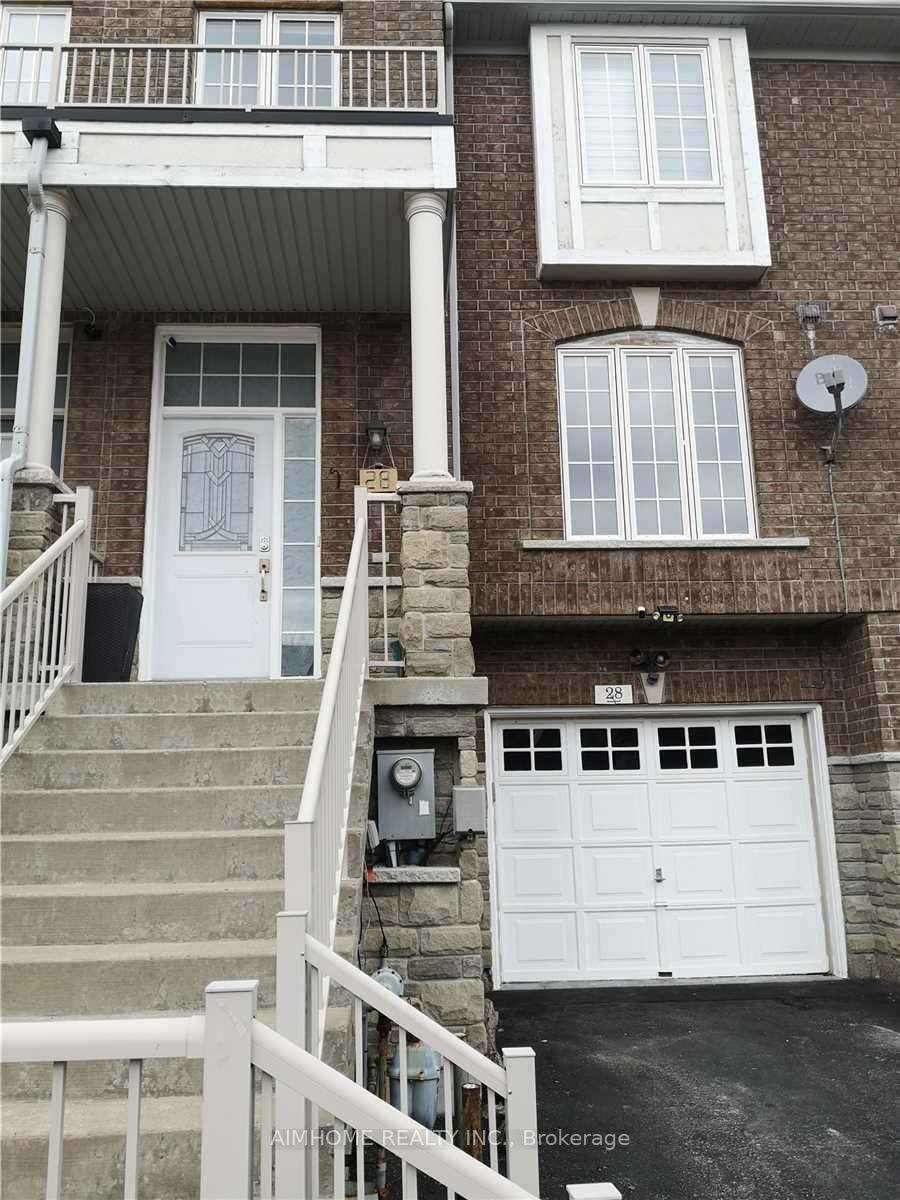 28-martell-gate-aurora-ontario-n13748506