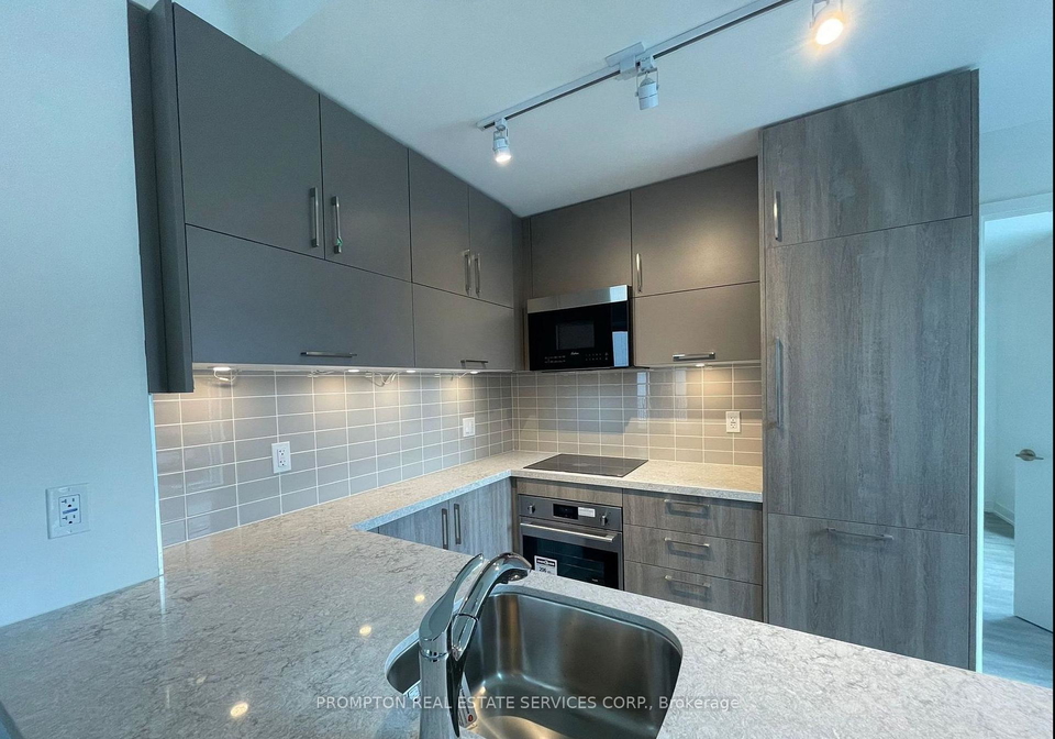 38-simcoe-promenade-markham-ontario-n13749018