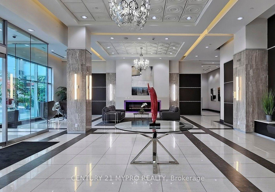 7161-yonge-street-markham-ontario-n13749458