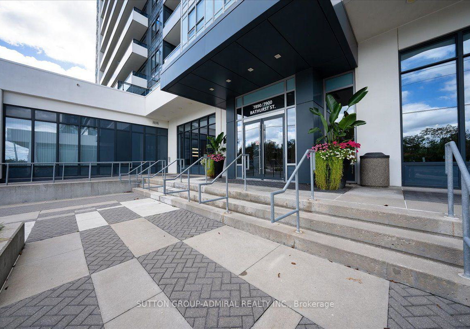 7890-bathurst-street-vaughan-ontario-n13749798