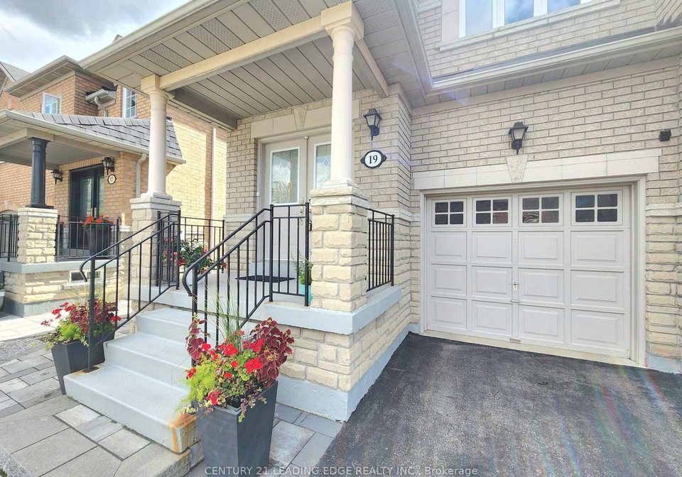 19-kingly-crest-way-vaughan-ontario-n13750174