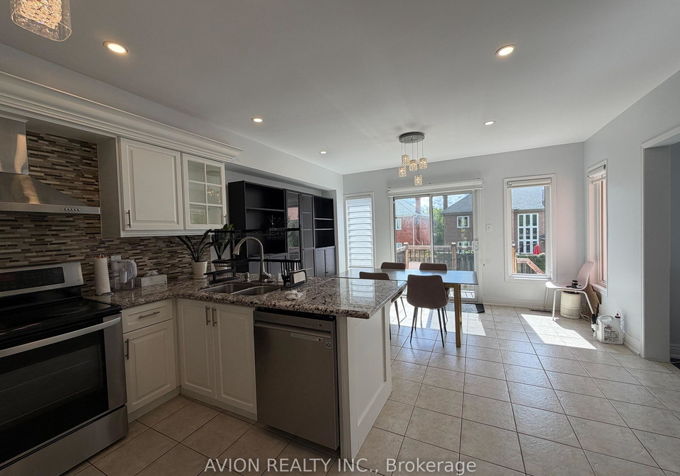 29-falling-river-drive-richmond-hill-ontario-n13750886