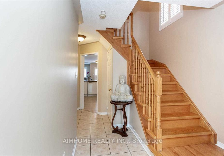 34-raymond-bartlett-avenue-markham-ontario-n13751188