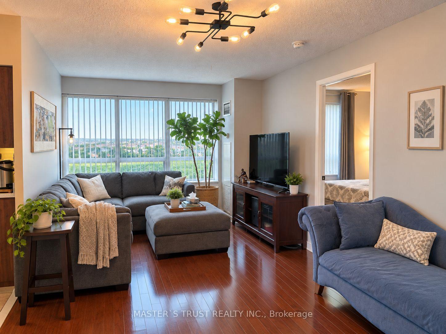 11-oneida-crescent-richmond-hill-ontario-n13751194