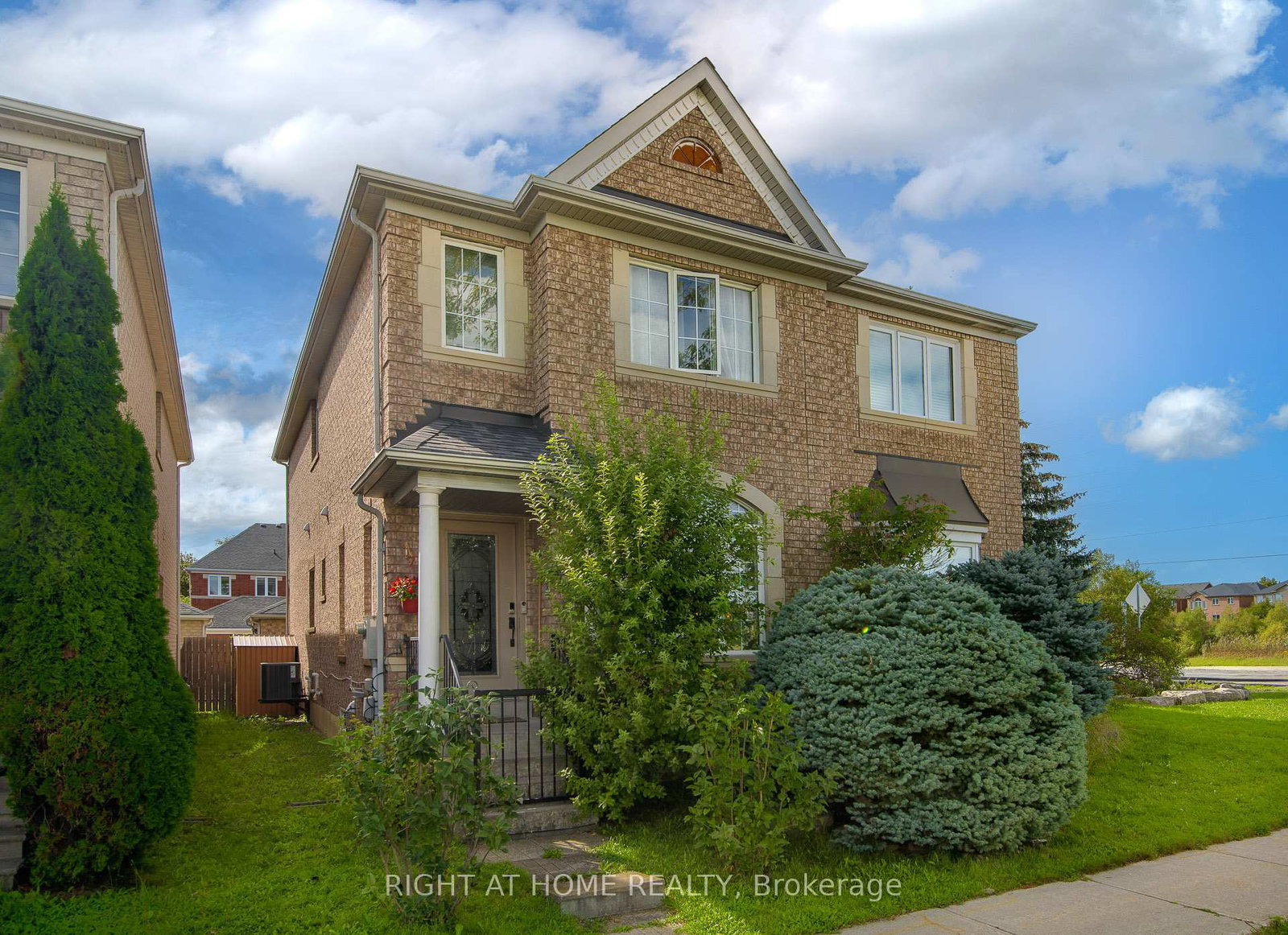 4-forest-run-boulevard-vaughan-ontario-n13751288