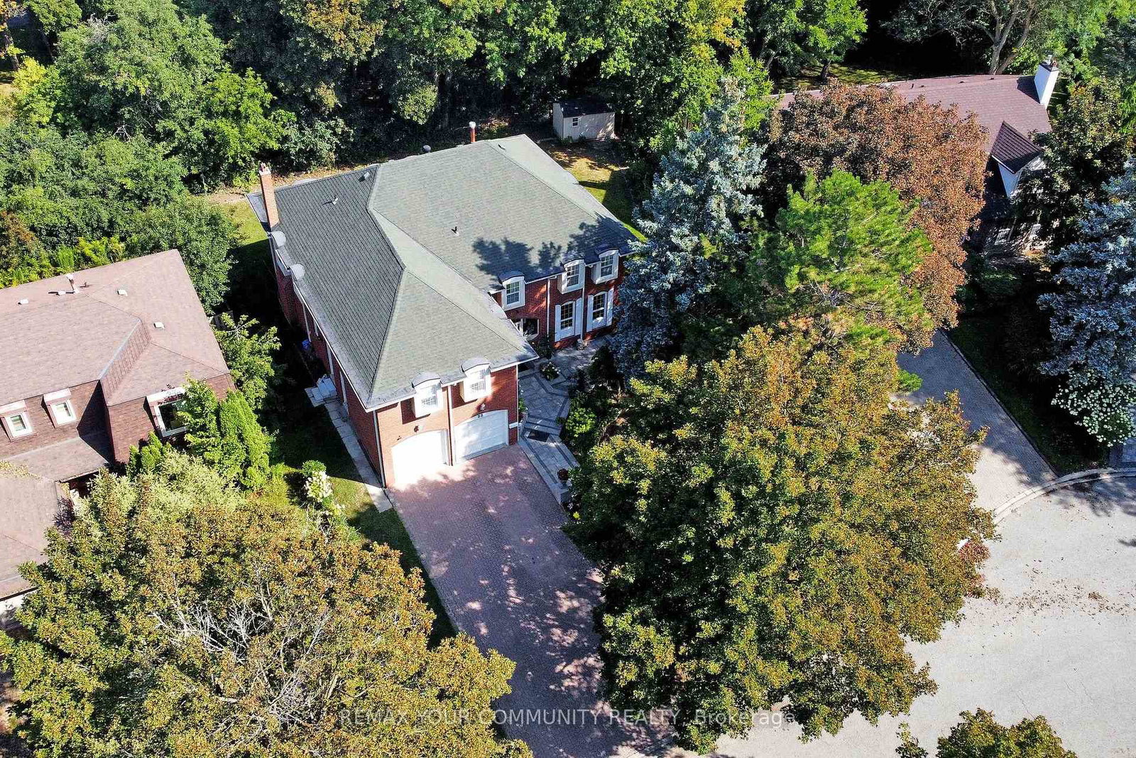 88-cambridge-crescent-richmond-hill-ontario-n13751402