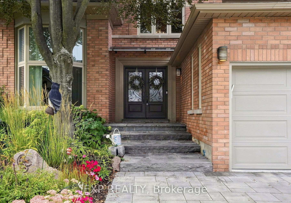 655-culler-mews-newmarket-ontario-n13751862