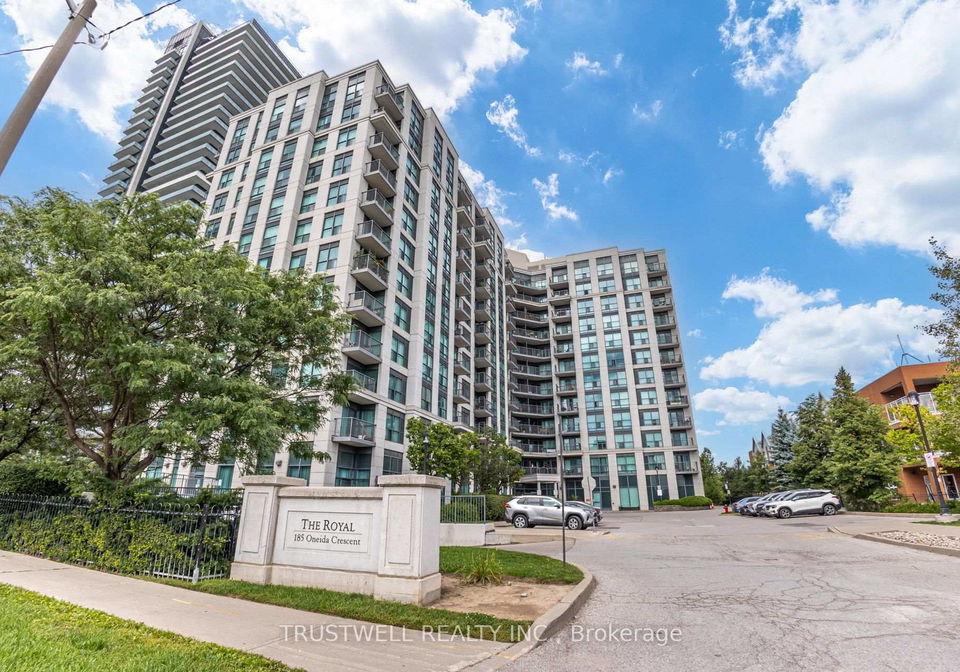 185-oneida-crescent-richmond-hill-ontario-n13752406