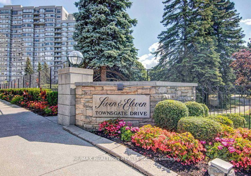 7-townsgate-drive-vaughan-ontario-n13753374