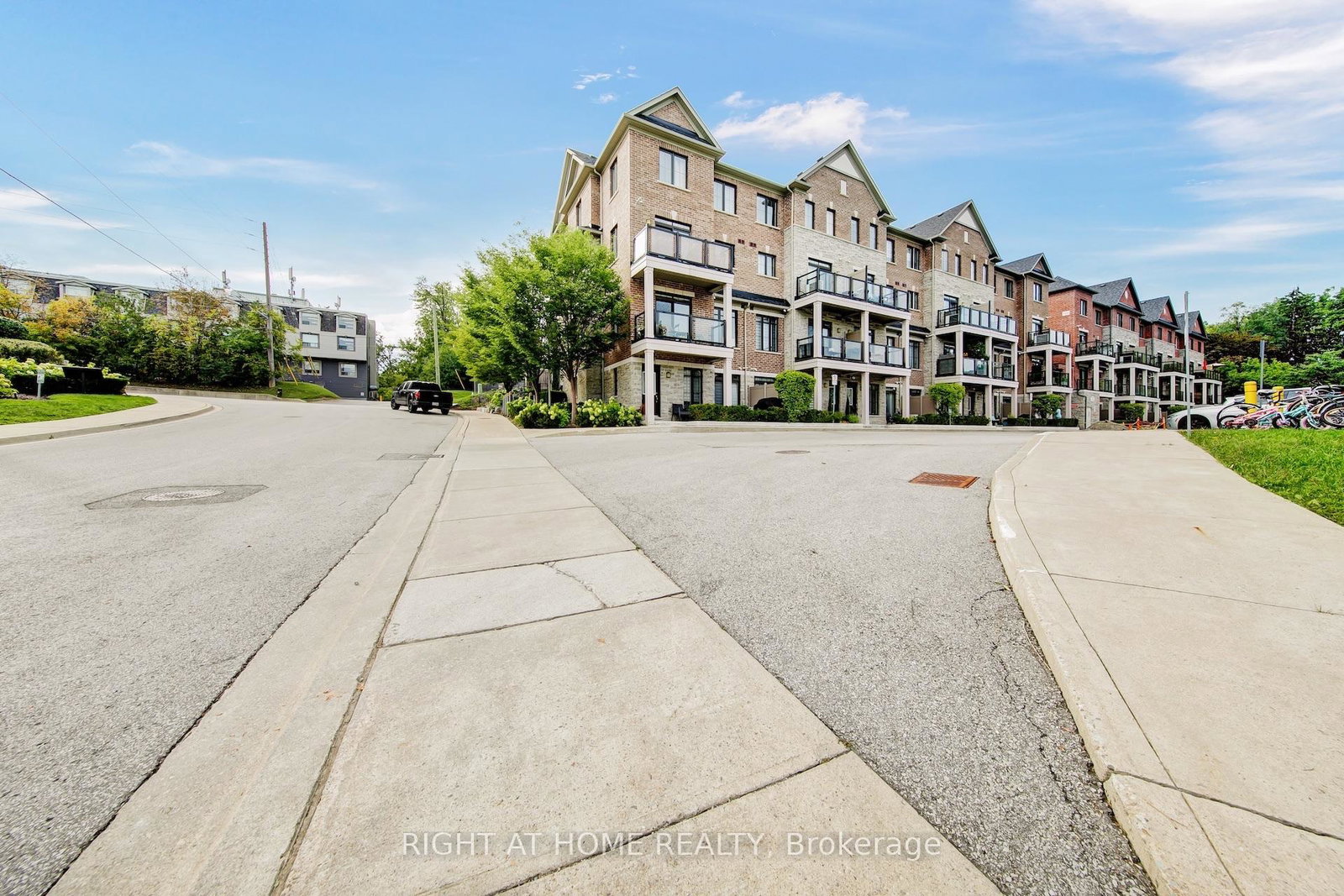 198-pine-grove-road-vaughan-ontario-n13754788