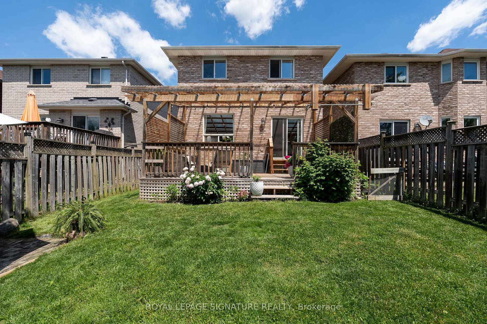 116-clearmeadow-boulevard-newmarket-ontario-n13754916