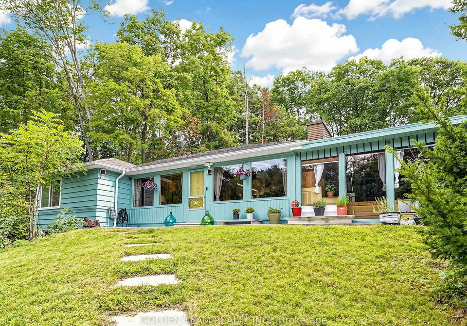 242-ridge-road-aurora-ontario-n13755046