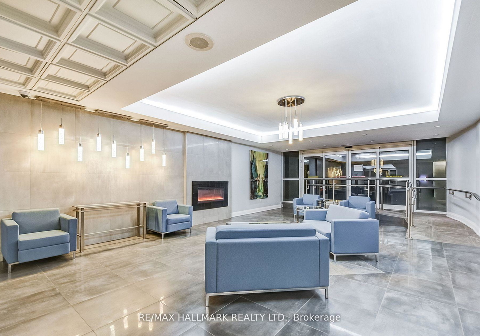 20-harding-boulevard-w-richmond-hill-ontario-n13755180