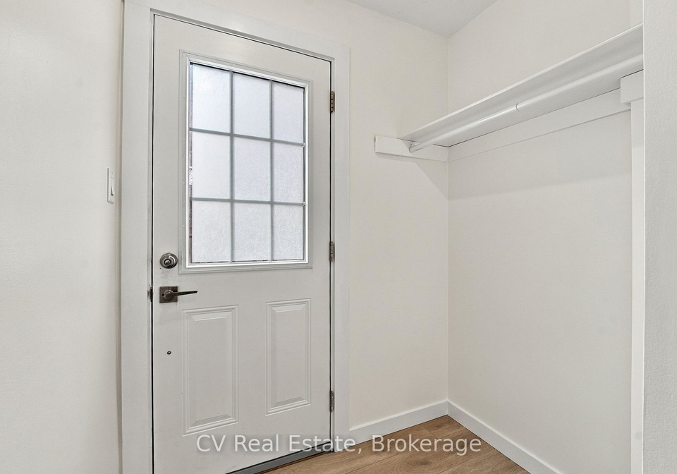 203-sheffield-street-newmarket-ontario-n13755332