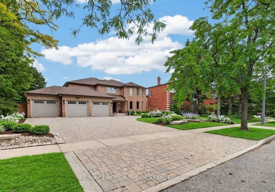155-dianawood-ridge-vaughan-ontario-n13755594