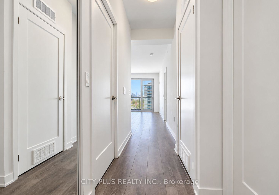 105-oneida-crescent-richmond-hill-ontario-n13755848