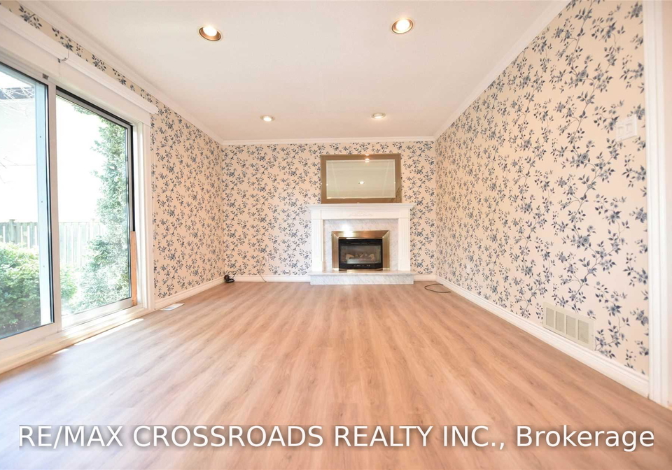 52-emmeloord-crescent-markham-ontario-n13756800