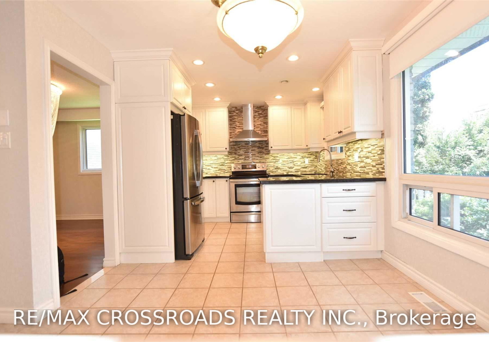 52-emmeloord-crescent-markham-ontario-n13756800