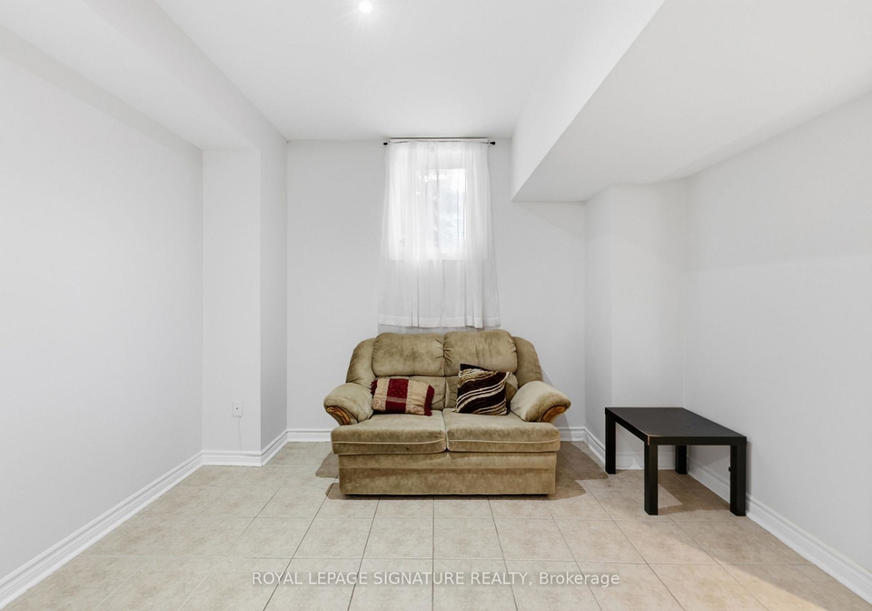 221-peak-point-boulevard-vaughan-ontario-n13756966