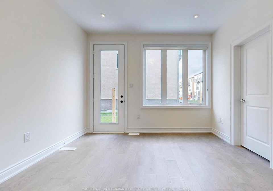 124-tennant-circle-vaughan-ontario-n13757156