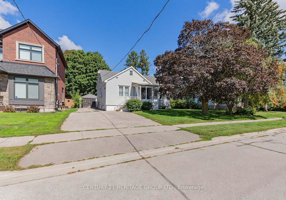 92-kennedy-street-e-aurora-ontario-n13757214