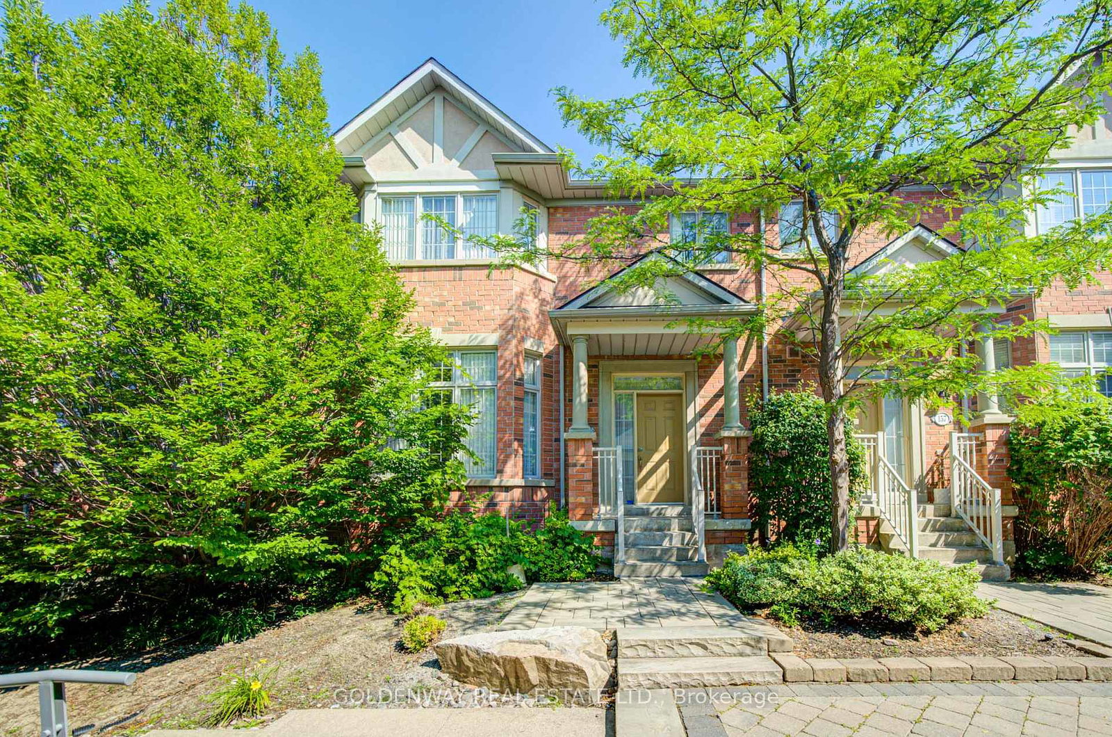 155-legends-way-markham-ontario-n13757350