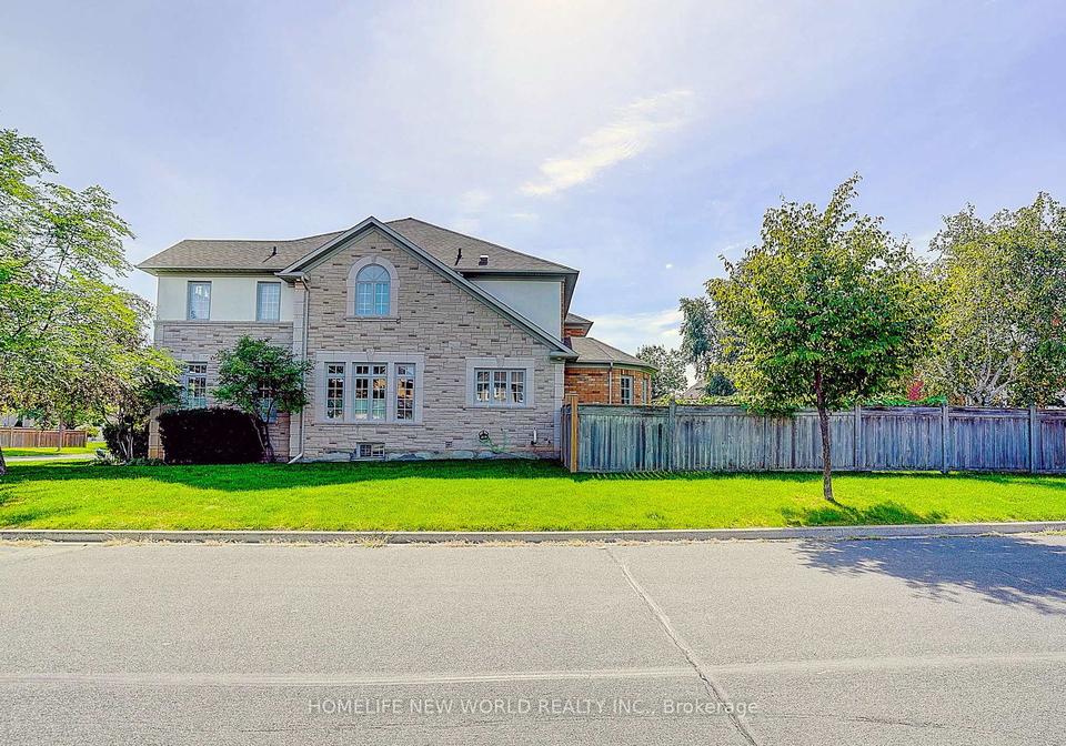 133-white-lotus-circle-markham-ontario-n13758124