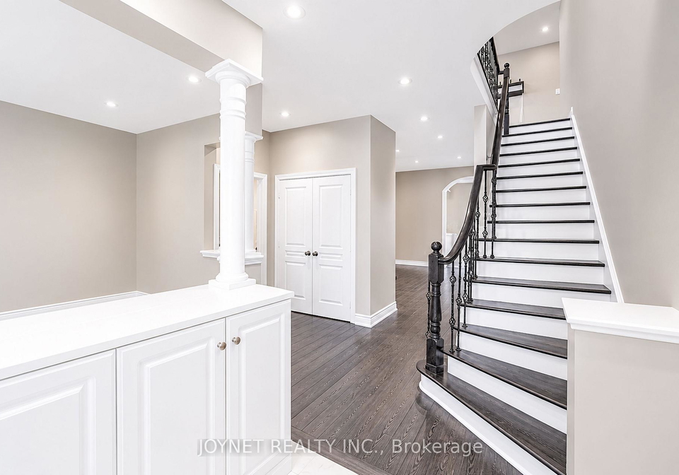 36-newbridge-avenue-n-richmond-hill-ontario-n13758200