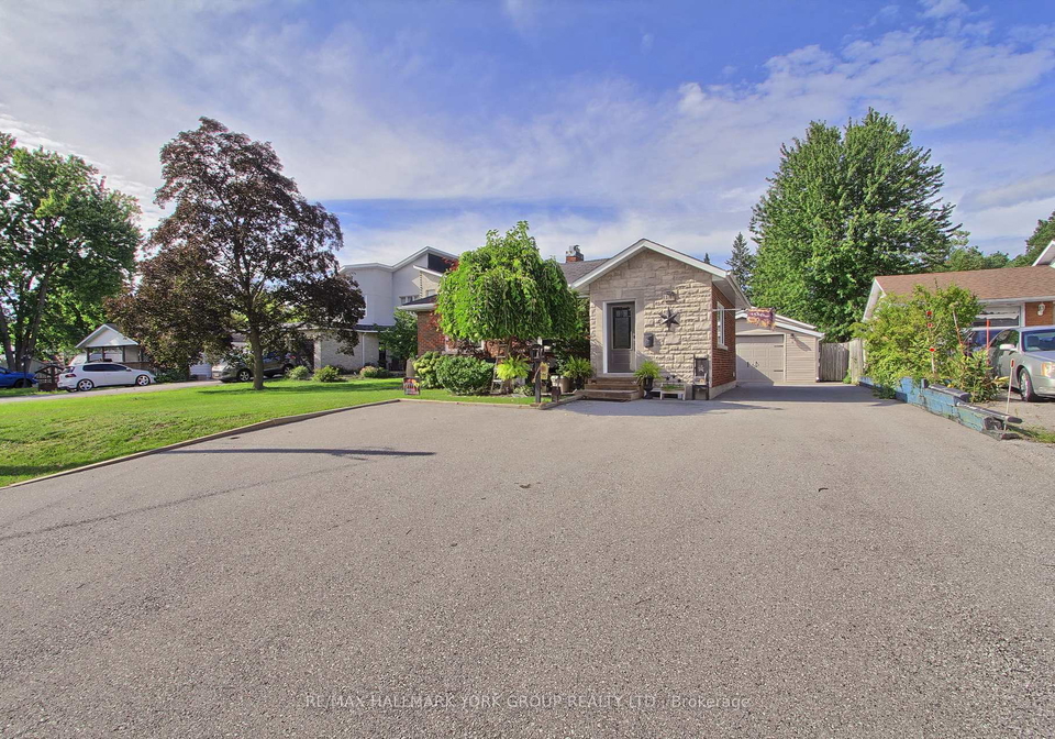 14-bowers-road-east-gwillimbury-ontario-n13758282