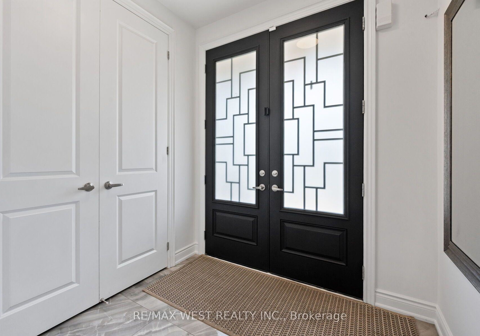 133-rotondo-crescent-vaughan-ontario-n13758892