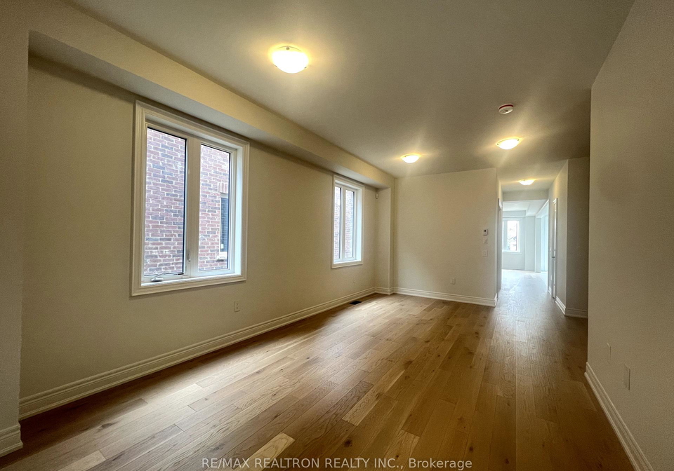 65-kentledge-avenue-east-gwillimbury-ontario-n13759554