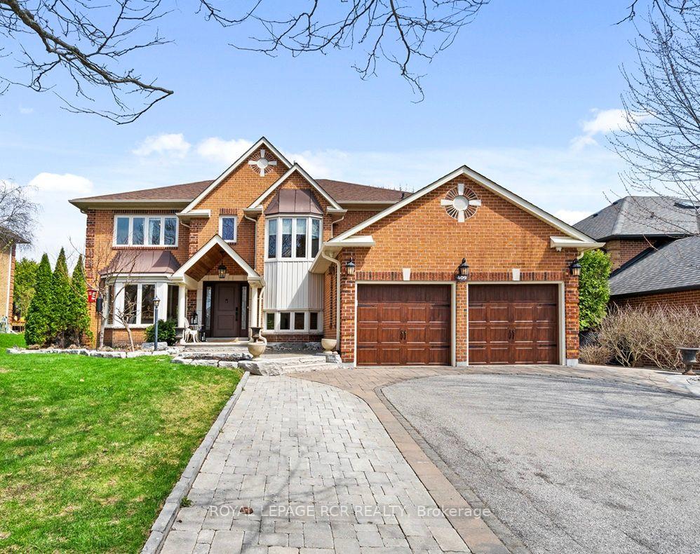 409-alex-doner-drive-newmarket-ontario-n13759716