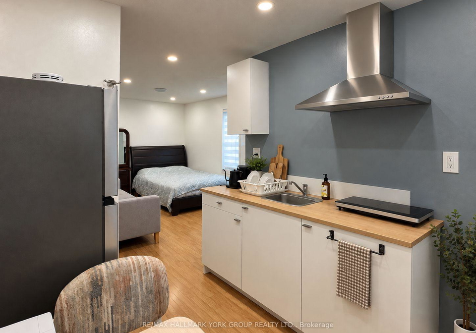 22-thorne-lane-markham-ontario-n13760254