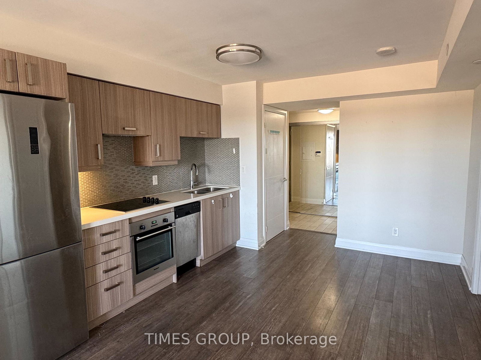 18-uptown-drive-markham-ontario-n13760814