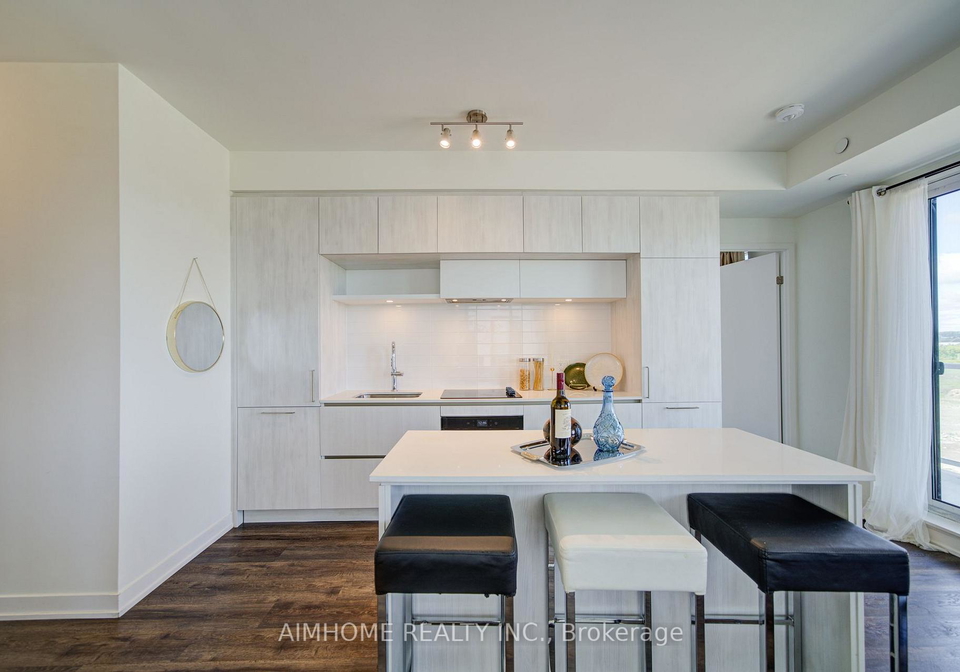 2-david-eyer-road-e-richmond-hill-ontario-n13761080