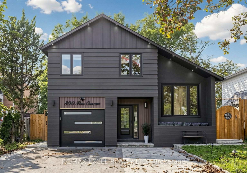 800-pam-crescent-newmarket-ontario-n13761170